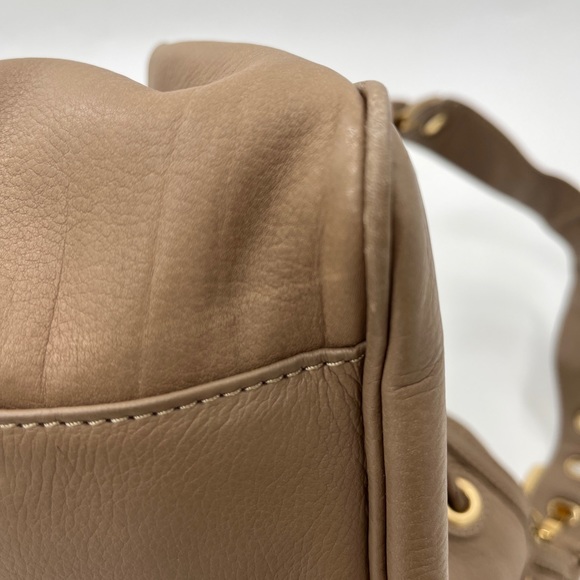 Isabella Fiore Embroidered Tan Leather Boho Hobo Shoulder Strap Purse - Picture 5 of 16